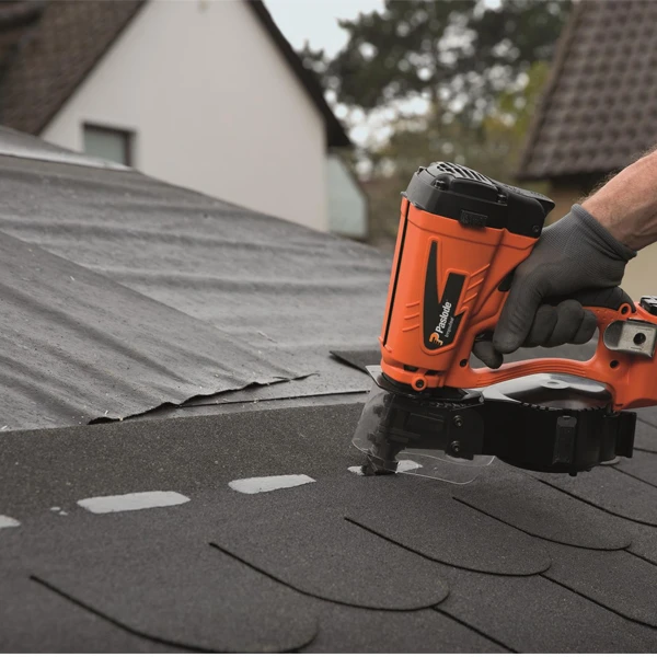 SPIT Paslode Cloueur Autonome Gaz à Rouleau Paslode IM45 CW Lithium Bardeau Bitumé 6 SPIT Paslode Cloueur Autonome Gaz à Rouleau Paslode IM45 CW Lithium Bardeau Bitumé – Image 4