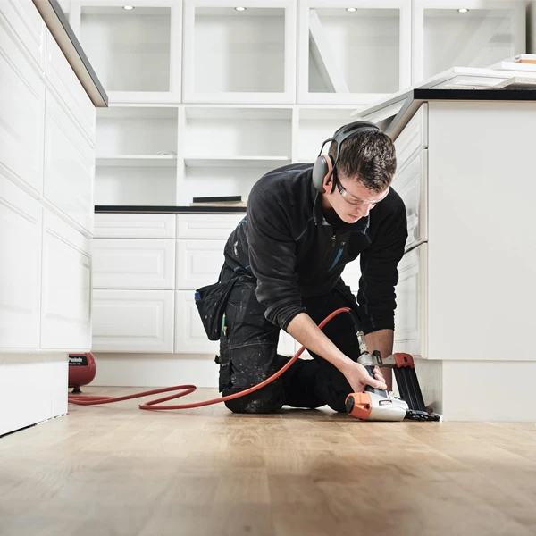 SPIT Paslode Cloueur Pneumatique De Finition Paslode FN1850.2 Séquentiel Jauge De 18 4 SPIT Paslode Cloueur Pneumatique De Finition Paslode FN1850.2 Séquentiel Jauge De 18 – Image 2