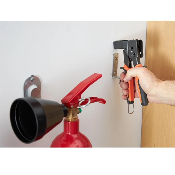 SPIT Paslode Cheville Métallique Avec Vis Et Pince Spit Zentech Pour Plâtre - 8x34 Mm 6 SPIT Paslode Cheville Métallique Avec Vis Et Pince Spit Zentech Pour Plâtre - 8x34 Mm – Image 4